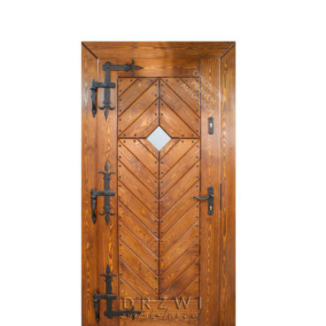 drzwi-zewnętrzne-drewniane-z-okuciami-kowalskim